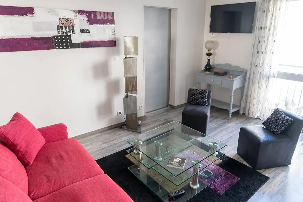 11eme -quartier Central Rue Saint Maur شقة
