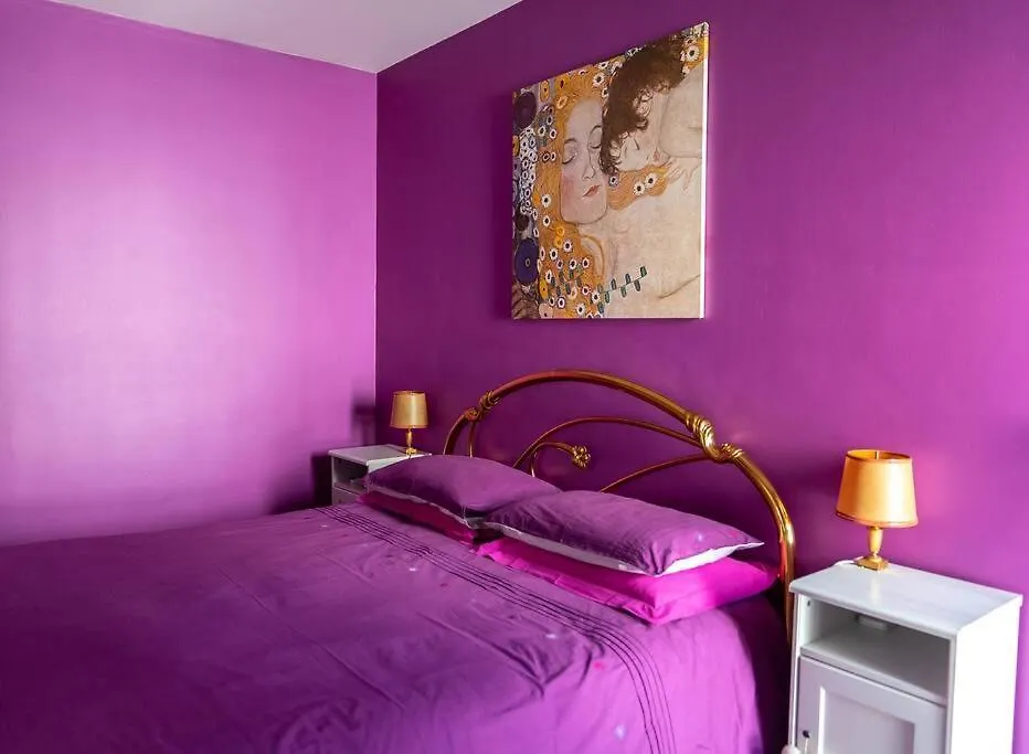 11eme -quartier Central Rue Saint Maur شقة